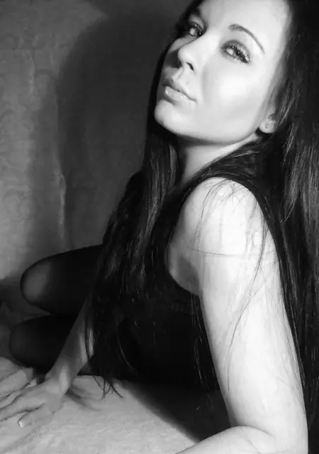 Я Катя, 38 років з Луганська, шукаю знайомства на одну ніч