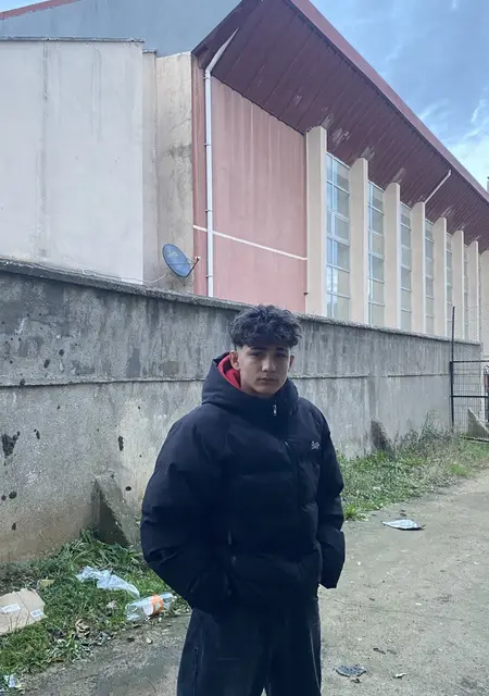 Mert из Орды, ищу на сайте знакомства на одну ночь