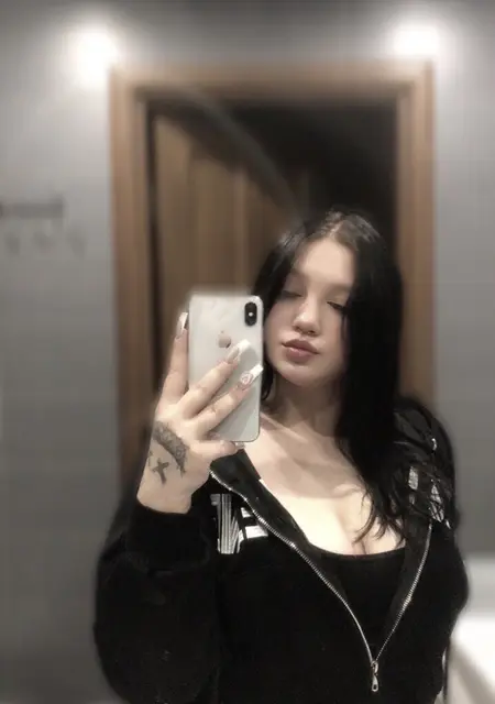 Котик з Дніпра, мені 21 років, познайомлюсь для приємного проведення часу