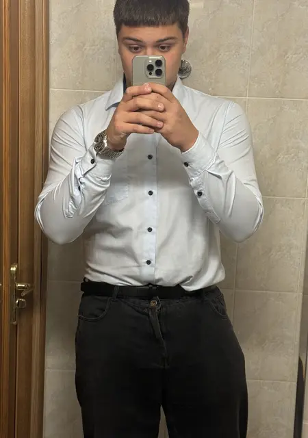 Никита из Риги, ищу на сайте знакомства на одну ночь