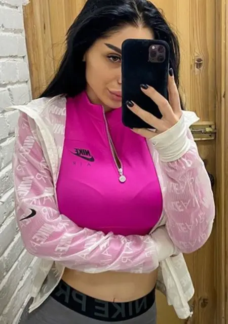 Я Алина, 28, знакомлюсь на одну ночь в Павлограде