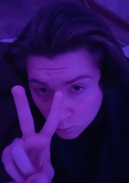 Я Михаил, 21, знакомлюсь на одну ночь в Амстердаме